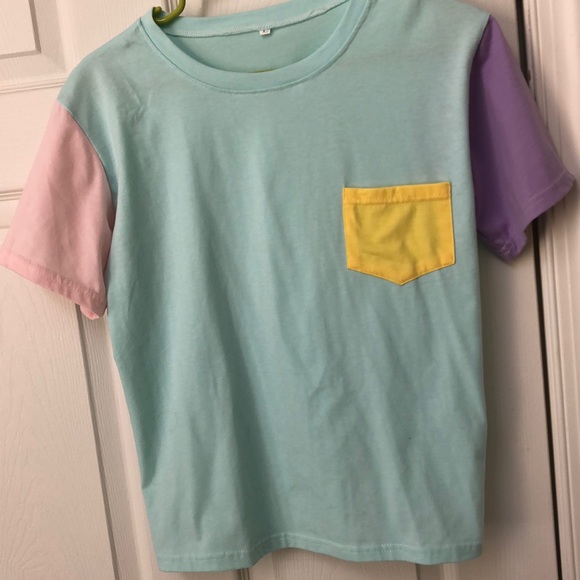 Color Block (V-Taehyung) Summer T-Shirt - Picture 4 of 5
